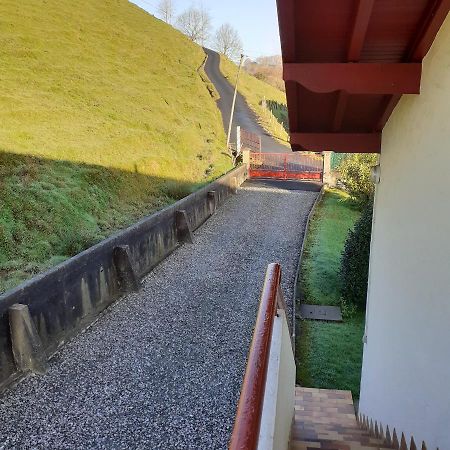 Ur Ondoan - Appartement Saint Pee Sur Nivelle Exterior foto